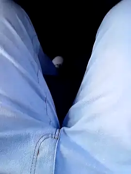 Snapshot of Brutao_ chatting on 09-09-25, 09:42 Brutao online show from 09-09-25, 09:42