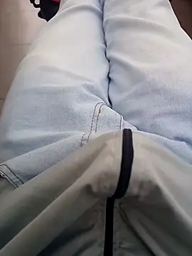 Snapshot of Brutao_ chatting on 09-25-25, 05:16 Brutao online show from 09-25-25, 05:16