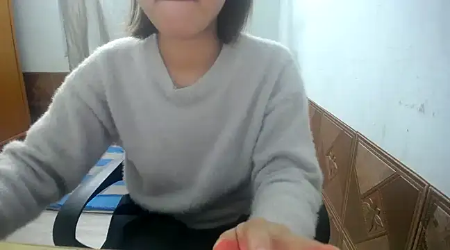 Michiko1 online show from 02-25-25, 08:03