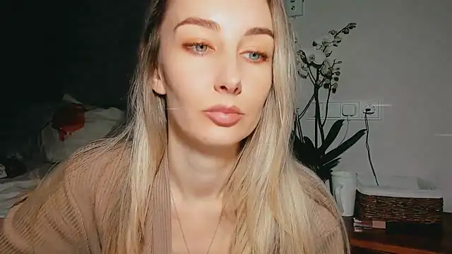 Maiami000 online show from 01-23-25, 03:32