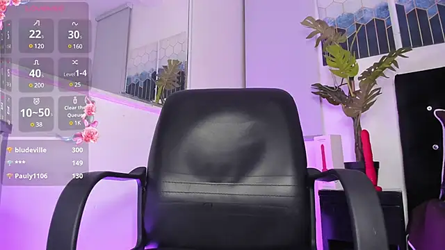 Feniix   online show from 01-24-25, 09:39