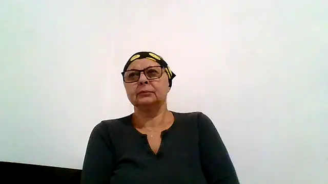 roseblak42 online show from 11-14-25, 05:00