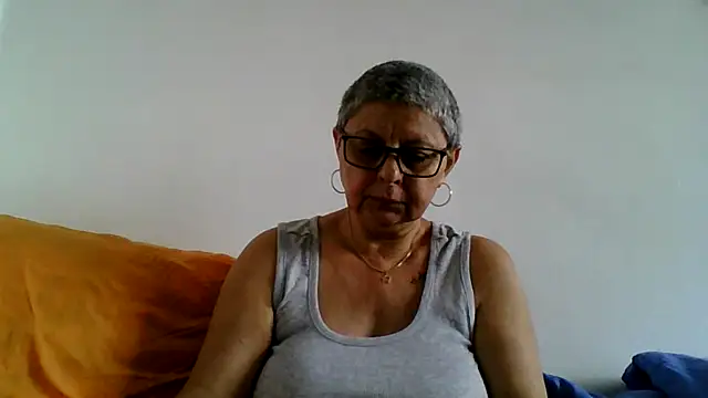 Snapshot of roseblak42 chatting on 07-13-26, 02:53 roseblak42 online show from 07-13-26, 02:53
