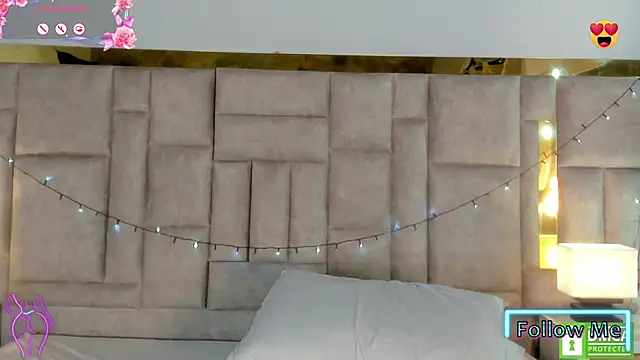 Miss Abigail  online show from 01-30-25, 03:19