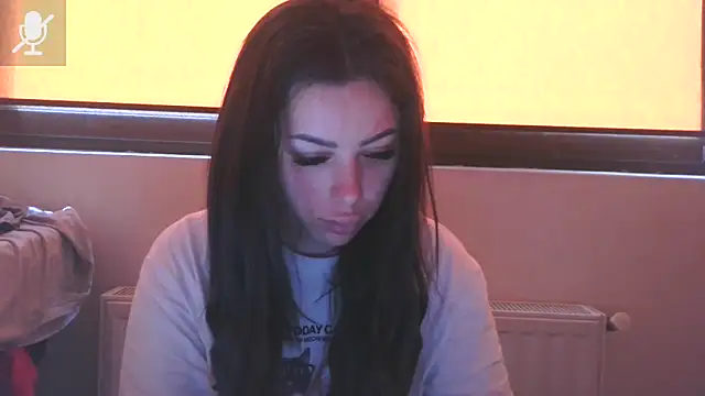 LovelyJulliette online show from 04-19-26, 12:26