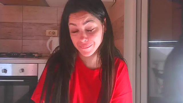 Snapshot of LovelyJulliette chatting on 05-10-26, 01:49 LovelyJulliette online show from 05-10-26, 01:49