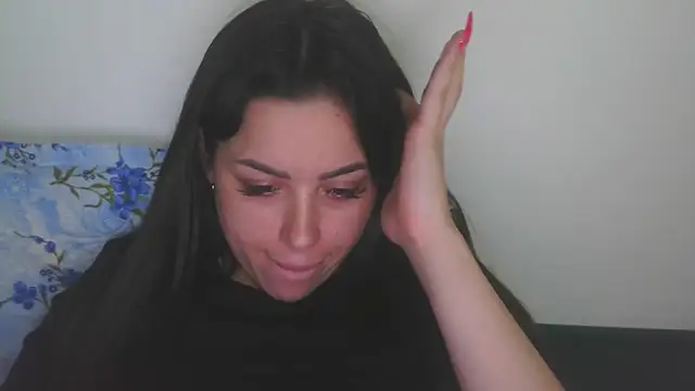 Snapshot of LovelyJulliette chatting on 05-11-26, 08:17 LovelyJulliette online show from 05-11-26, 08:17