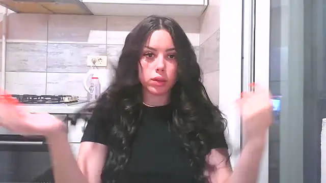Snapshot of LovelyJulliette chatting on 06-24-26, 03:33 LovelyJulliette online show from 06-24-26, 03:33