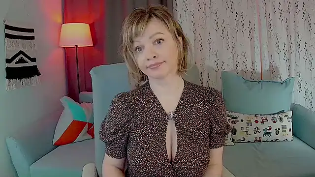 NandiSmile online show from 03-11-26, 07:03