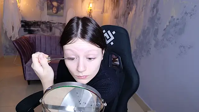 VeliraBraitberg online show from 12-08-24, 05:07