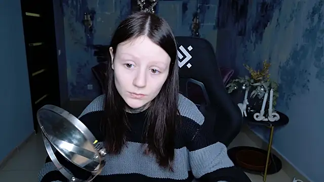 VeliraBraitberg online show from 01-05-25, 05:09