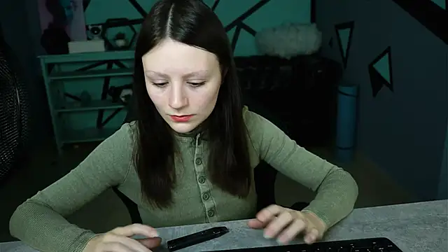 VeliraBraitberg online show from 01-10-25, 11:11