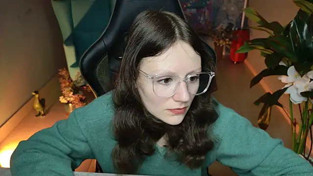 VeliraBraitberg online show from 02-01-25, 08:08