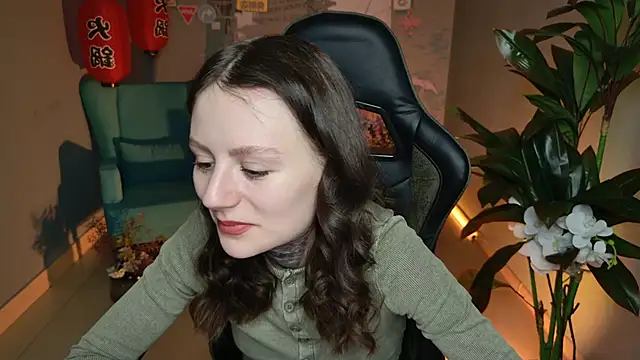 VeliraBraitberg online show from 02-06-25, 02:15