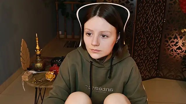 VeliraBraitberg online show from 03-21-25, 11:22