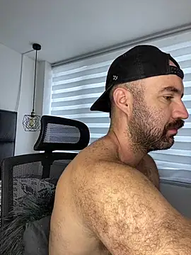 ADONIS ART01 online show from 11-05-25, 02:28