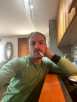 Adventurehotman online show from 10-07-25, 09:06