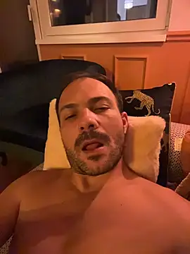 Adventurehotman online show from 11-02-25, 12:13