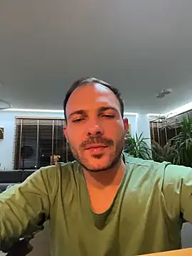 Adventurehotman online show from 11-17-25, 09:31