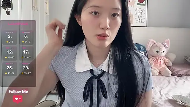 Snapshot of rose-u chatting on 05-18-26, 04:51 rose-u online show from 05-18-26, 04:51