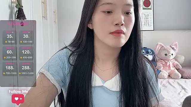 Snapshot of rose-u chatting on 05-20-26, 03:56 rose-u online show from 05-20-26, 03:56