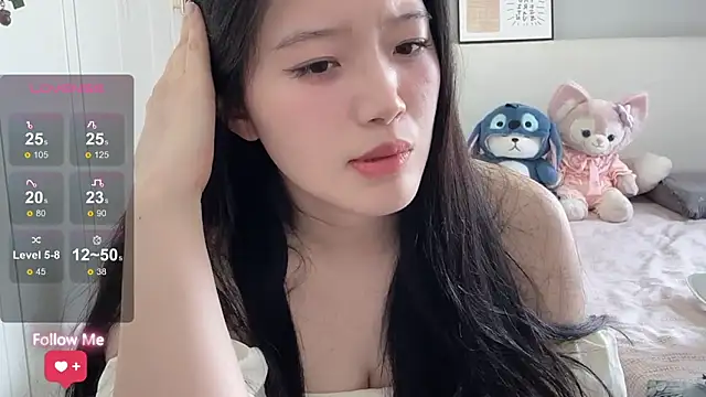 Snapshot of rose-u chatting on 06-11-26, 02:53 rose-u online show from 06-11-26, 02:53