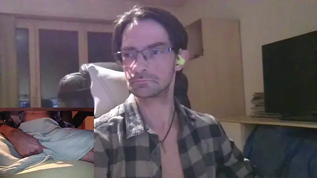 Snapshot of Drmoriarty07 chatting on 01-25-25, 06:35 Drmoriarty07 online show from 01-25-25, 06:35