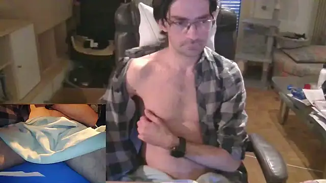 Snapshot of Drmoriarty07 chatting on 03-23-25, 07:42 Drmoriarty07 online show from 03-23-25, 07:42