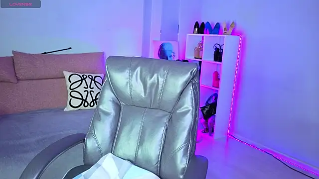  MIURA  online show from 11-21-25, 12:54