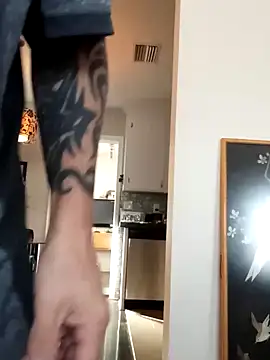 Hotbodyscottie online show from 12-25-24, 02:23