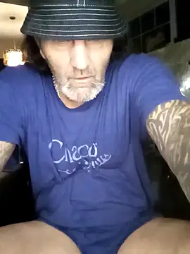 Hotbodyscottie online show from 02-20-25, 09:44