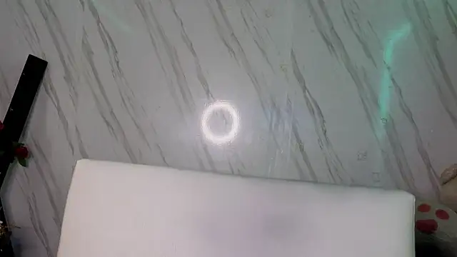 jeimy garcia online show from 10-22-25, 12:05