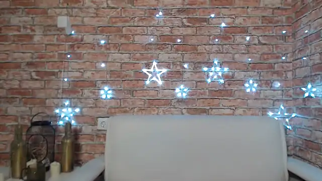 Snapshot of Amelia_Kiss_ chatting on 03-10-25, 03:45 Amelia Kiss online show from 03-10-25, 03:45