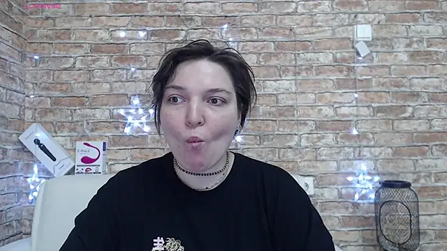 Amelia Kiss  online show from 02-09-26, 12:58