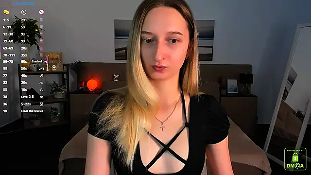  Ri na  online show from 09-30-25, 05:23