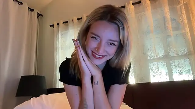 SirenaBelle online show from 12-14-25, 12:49