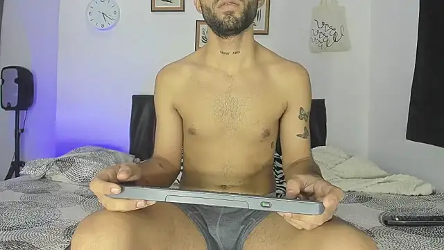 Snapshot of Alex_BigDickkk chatting on 12-03-25, 10:30 Alex BigDickkk online show from 12-03-25, 10:30