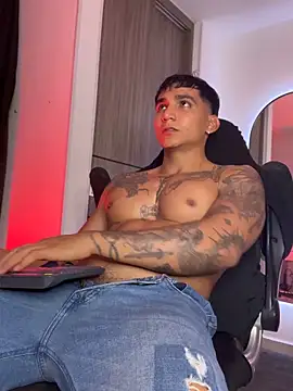 muscle boyhorny online show from 03-14-26, 04:40