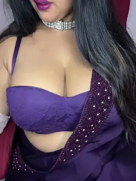 Snapshot of Playful__Princess chatting on 02-16-25, 03:15 Playful Princess online show from 02-16-25, 03:15