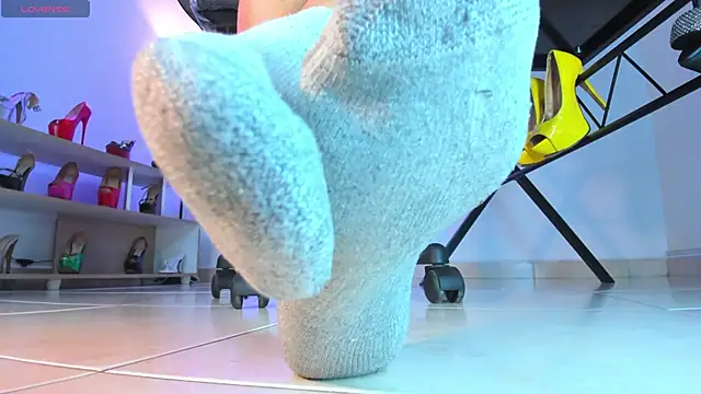 violettastrada online show from 02-26-25, 08:33