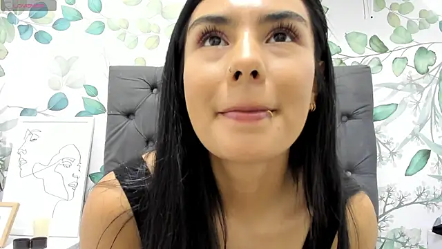 atilanadiaz7 online show from 01-17-25, 04:47