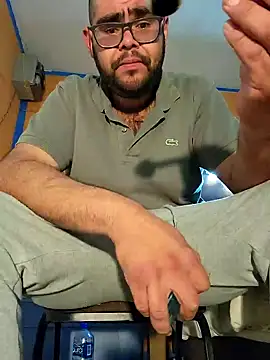 Snapshot of Ricorry@xh chatting on 12-03-24, 04:25 Ricorryxh online show from 12-03-24, 04:25