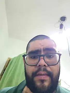 Snapshot of Ricorry@xh chatting on 12-18-24, 05:37 Ricorryxh online show from 12-18-24, 05:37