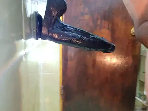 Snapshot of Ricorry@xh chatting on 03-04-25, 12:39 Ricorryxh online show from 03-04-25, 12:39