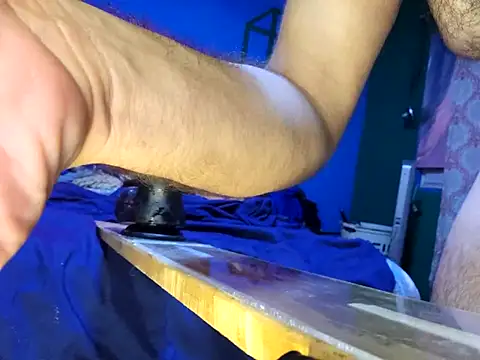 Snapshot of Ricorry@xh chatting on 10-18-25, 05:43 Ricorryxh online show from 10-18-25, 05:43