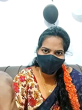 melina214 online show from 01-18-26, 04:16