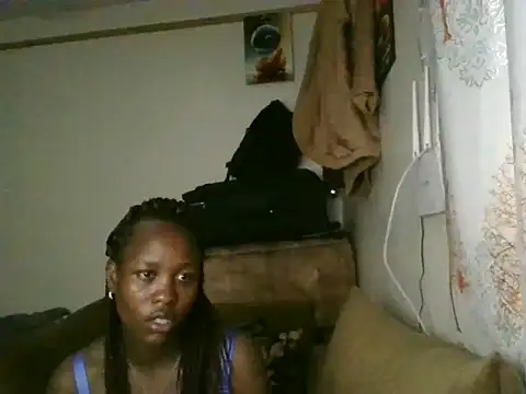 Snapshot of Sonnia_ chatting on 12-20-24, 07:39 Sonnia online show from 12-20-24, 07:39