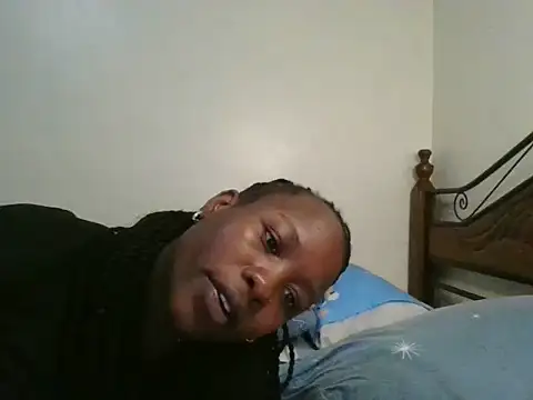 Snapshot of Sonnia_ chatting on 02-22-25, 04:09 Sonnia online show from 02-22-25, 04:09