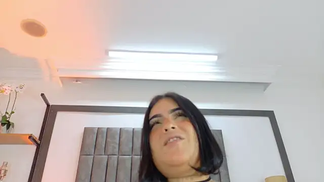 Snapshot of MeryStone chatting on 06-17-26, 03:20 MeryStone online show from 06-17-26, 03:20