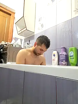 hornny1995 online show from 12-31-24, 04:57